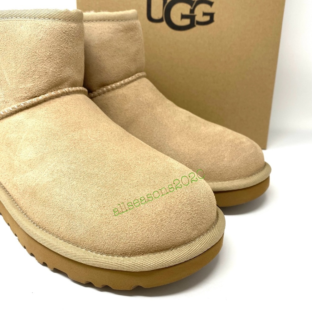 UGG Classic Mini Women’s Boots Metallic Shake Gold - Picture 4 of 11